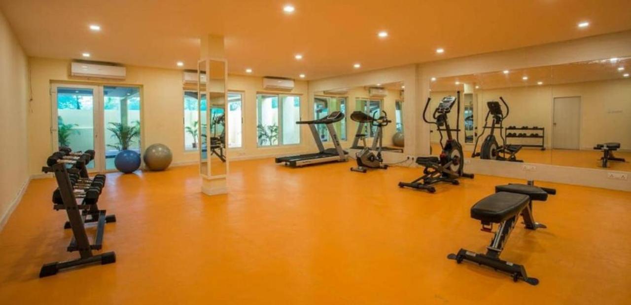 Cinemascope An Apart Hotel Chennai Bagian luar foto